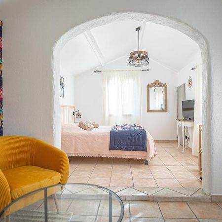 A L'Oree Du Pin Bed & Breakfast Aix-en-Provence Luaran gambar