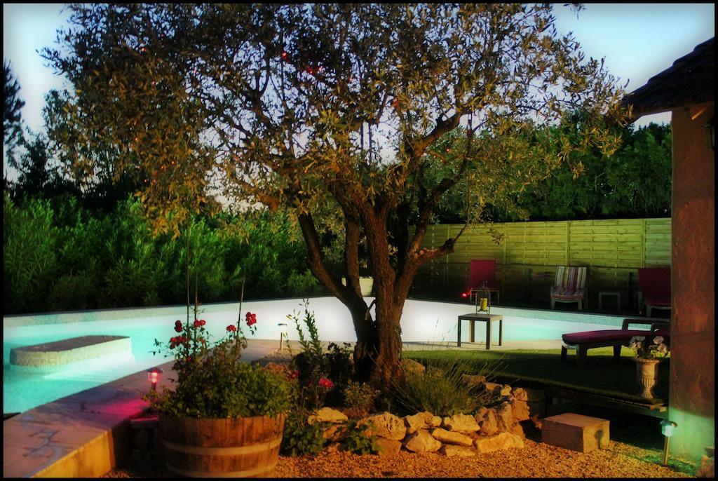 A L'Oree Du Pin Bed & Breakfast Aix-en-Provence Luaran gambar