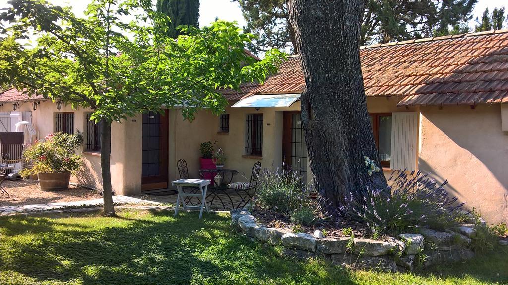 A L'Oree Du Pin Bed & Breakfast Aix-en-Provence Luaran gambar