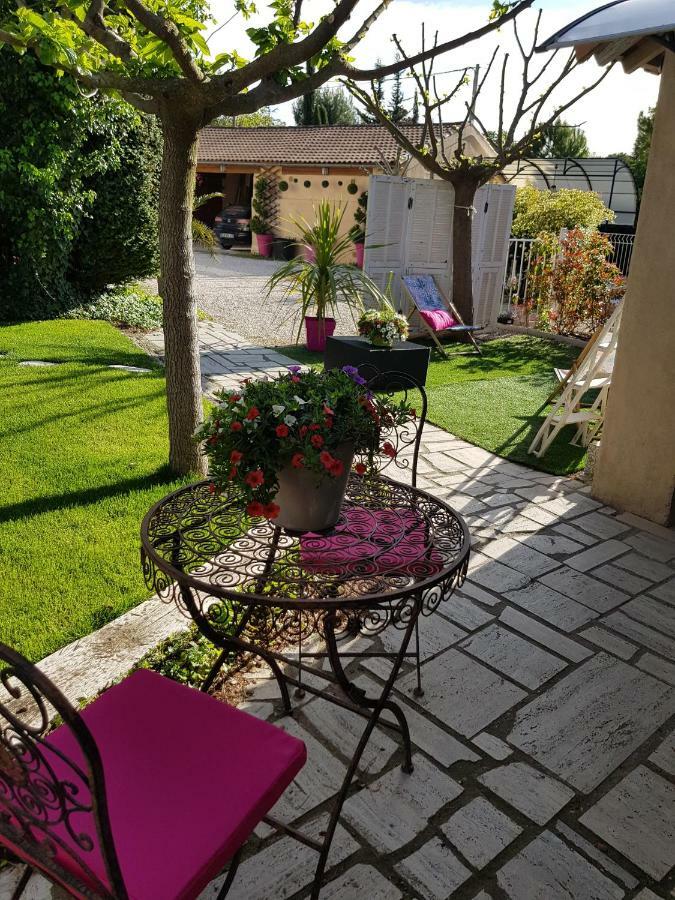 A L'Oree Du Pin Bed & Breakfast Aix-en-Provence Luaran gambar