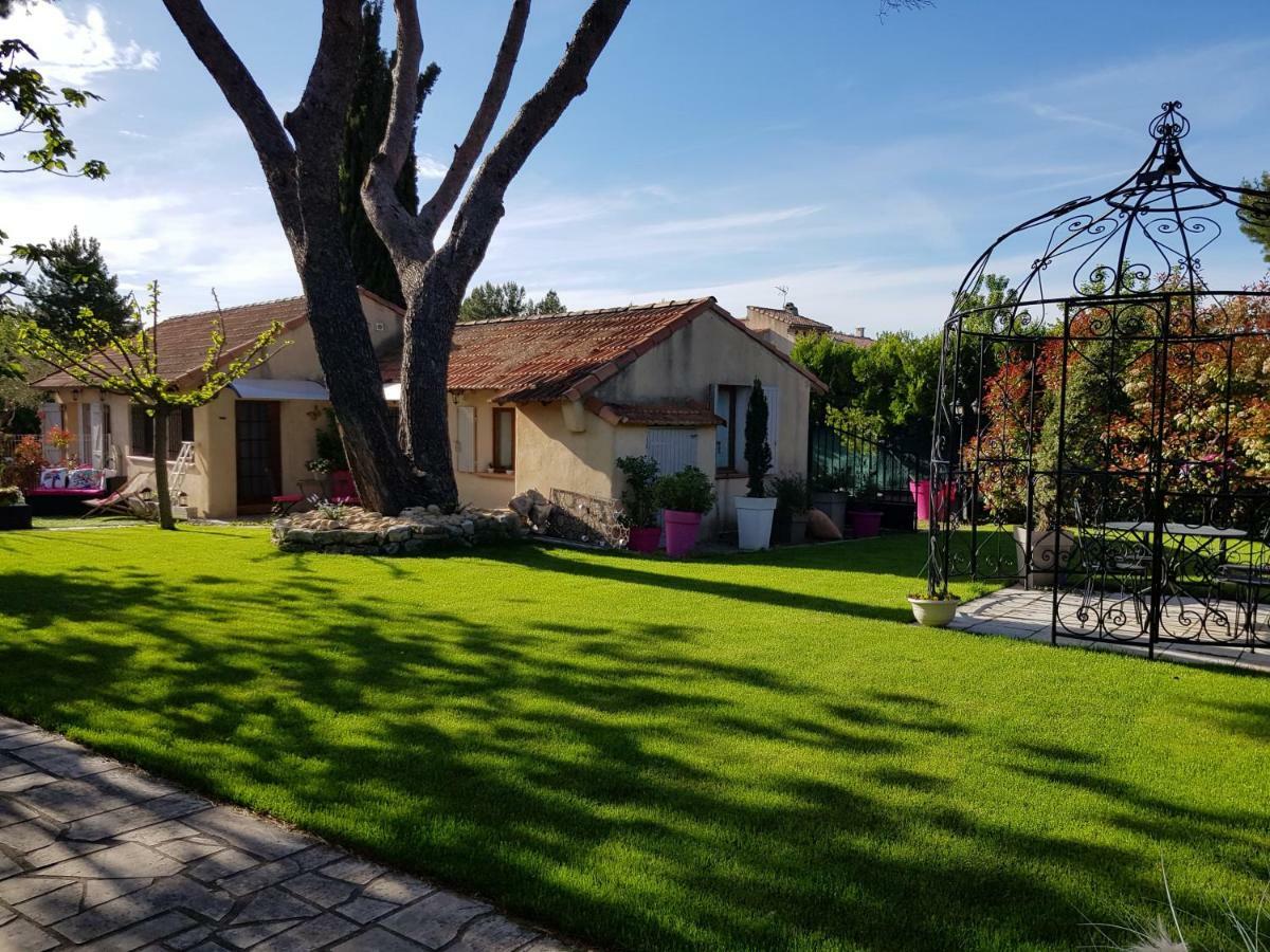 A L'Oree Du Pin Bed & Breakfast Aix-en-Provence Luaran gambar